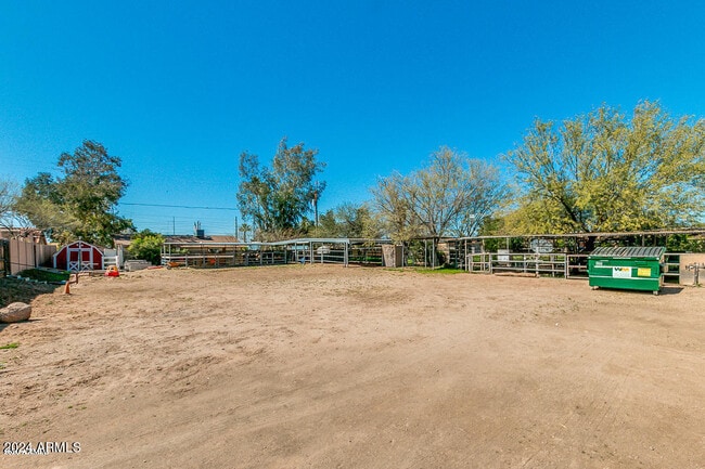 848 E Roberts Rd in Phoenix, AZ - Building Photo - Building Photo