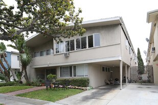 260 S Doheny Dr Apartments