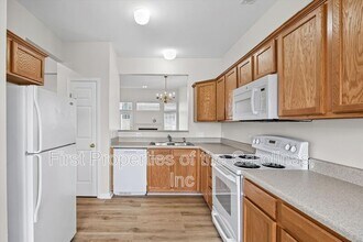 616 Bayou Cir in Clover, SC - Building Photo - Building Photo