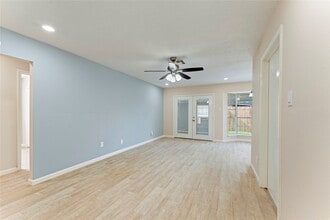 1410 PI Cir in Pasadena, TX - Building Photo - Building Photo