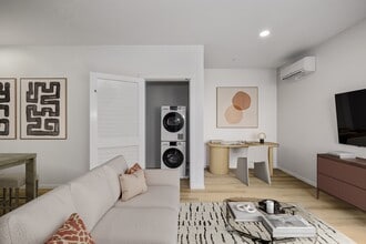 Oliver Bainbridge in Bainbridge Island, WA - Building Photo - Building Photo