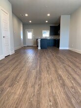 400 Hemphill St in Burleson, TX - Building Photo - Building Photo
