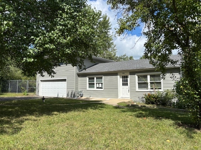 234 E Shorewood Dr