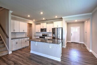 572 Yellow Fox Rd in Greer, SC - Building Photo - Building Photo