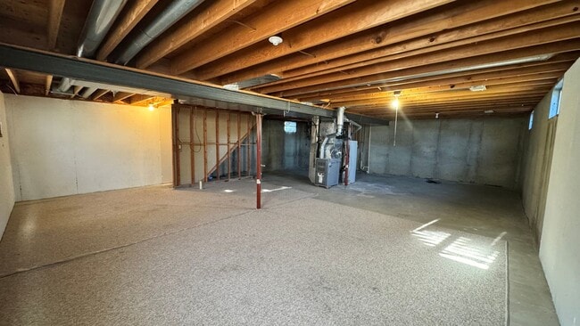 969 Custer St in Dickinson, ND - Building Photo - Building Photo