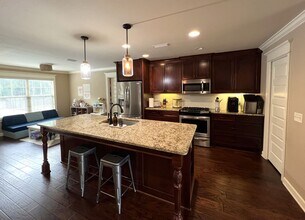 806 Legacy Dr in Enterprise, AL - Building Photo - Building Photo