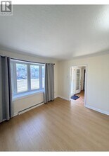 114 Adelaide Ave E in Oshawa, ON - Building Photo - Building Photo