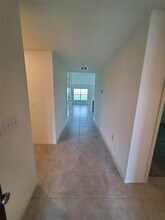 2058 Ficus St in Mascotte, FL - Building Photo - Building Photo