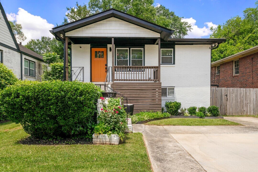 70 Chappell Rd NW in Atlanta, GA - Building Photo