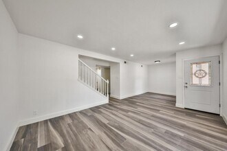 5333 Callaghan Rd in San Antonio, TX - Building Photo - Building Photo