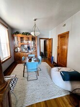 919 N Leavitt St in Chicago, IL - Building Photo - Building Photo