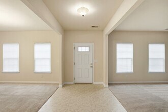 233 Weavers Glenn Pl in Charlotte, NC - Building Photo - Building Photo