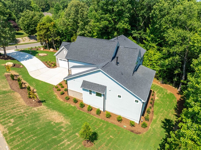 93 Lookout Ridge in Pittsboro, NC - Building Photo - Building Photo