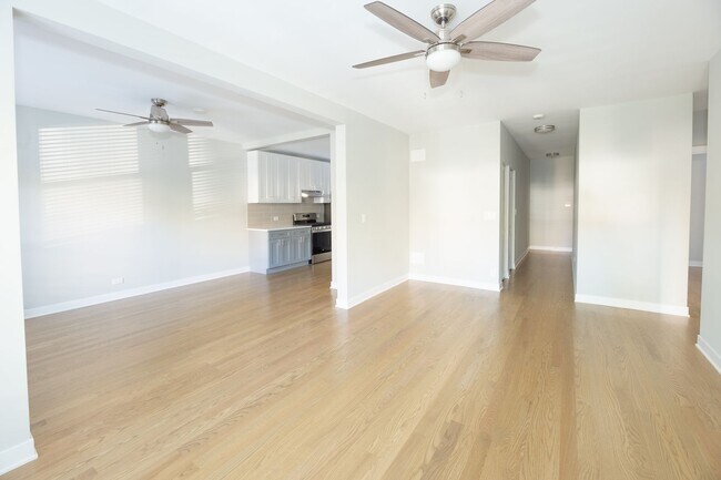 4837 N Wolcott Ave, Unit 1A in Chicago, IL - Building Photo - Building Photo