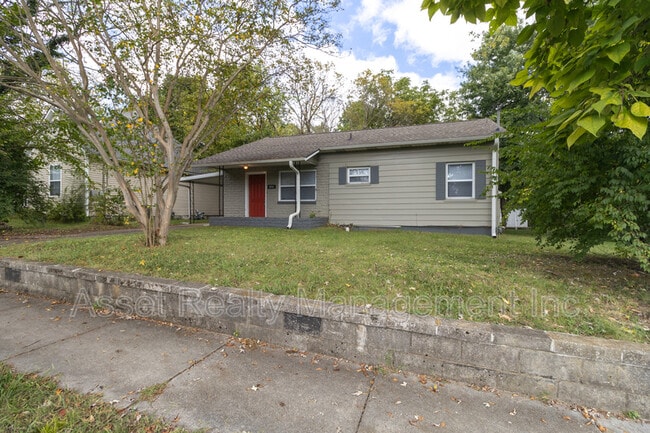 2212 Harvey St in Knoxville, TN - Building Photo - Building Photo