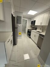 480 Commonwealth Ave, Unit 5 in Boston, MA - Building Photo - Building Photo