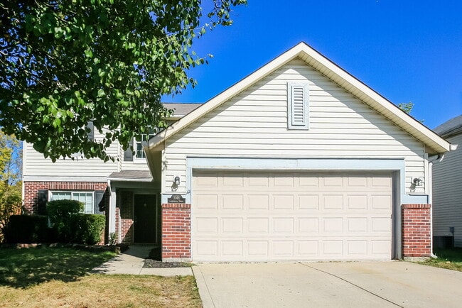 property at 3146 Crestwell Dr