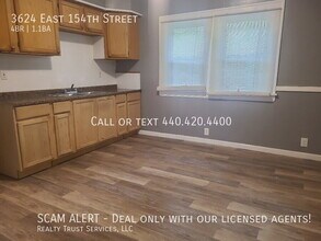 3624 E 154th St in Cleveland, OH - Building Photo - Building Photo
