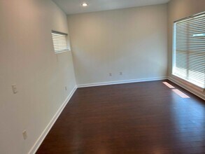 719 N Oakland Ave, Unit 719 Oakland in Fayetteville, AR - Building Photo - Building Photo