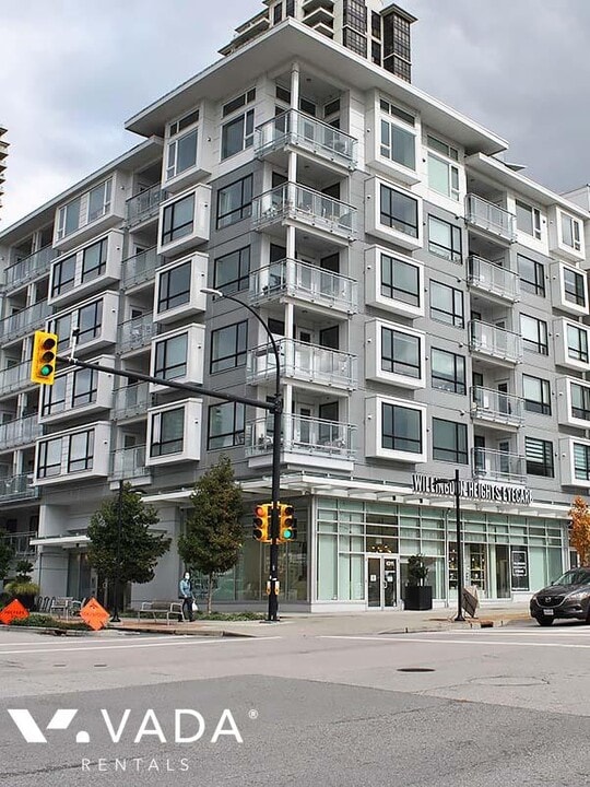 2188 Madison Ave in Burnaby, BC - Building Photo