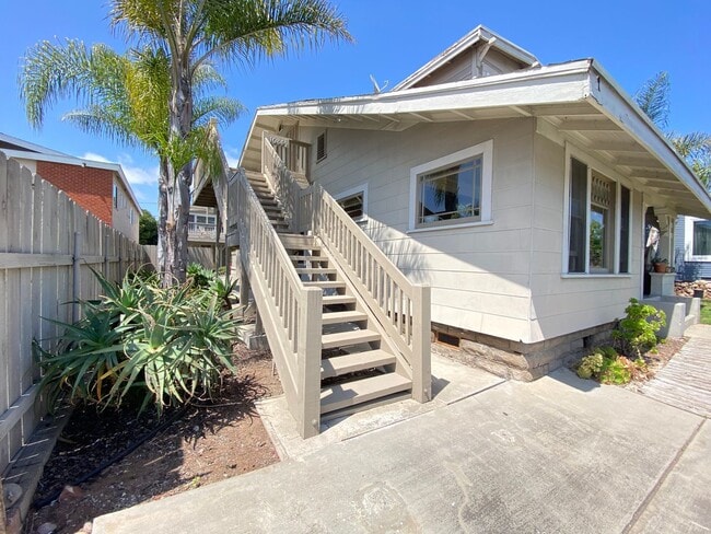 property at 1084 Lincoln Ave