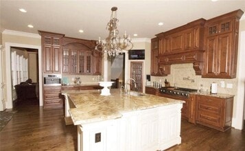 2800 Payton Rd NE in Atlanta, GA - Building Photo - Building Photo