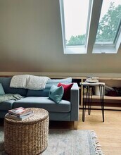 1701 Taylor St NE, Unit 3 in Minneapolis, MN - Foto de edificio - Building Photo