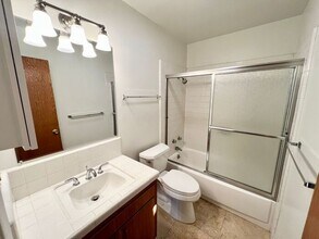 1648 Diamond St in San Diego, CA - Building Photo - Building Photo