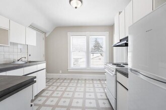 71 Grand Ave in Mount Clemens, MI - Building Photo - Building Photo