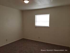 711 S Austin Ave in Tulia, TX - Building Photo - Building Photo