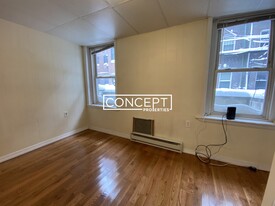 92 Endicott St, Unit Endicott Street in Boston, MA - Building Photo - Building Photo