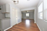 3412 Blodgett St photo'
