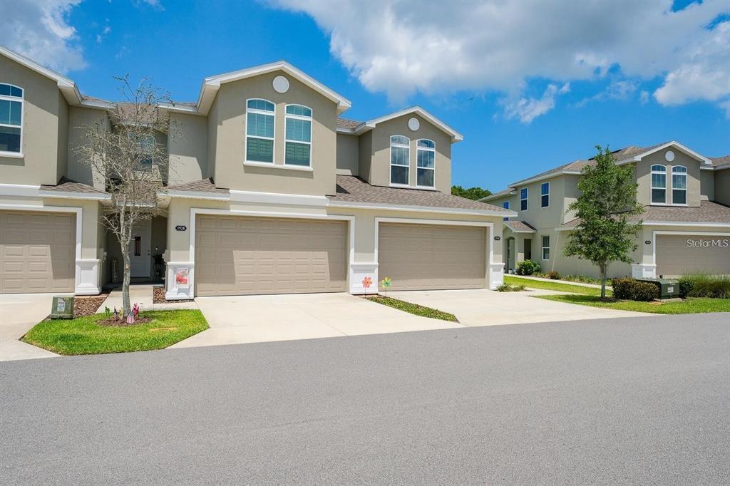 1950 Lake Ridge Blvd in Clearwater, FL - Building Photo