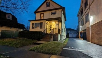 107 Madison Ave in Dunellen, NJ - Building Photo