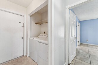 480 SW Lakehurst Dr in Port St. Lucie, FL - Building Photo - Building Photo