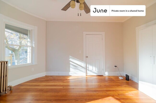 41 Brook St in Brookline, MA - Building Photo - Building Photo