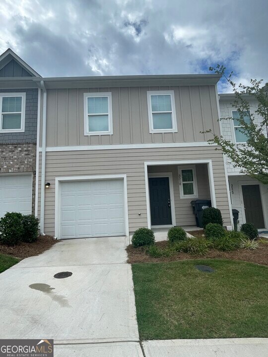 35118 Condor Ct in Atlanta, GA - Building Photo