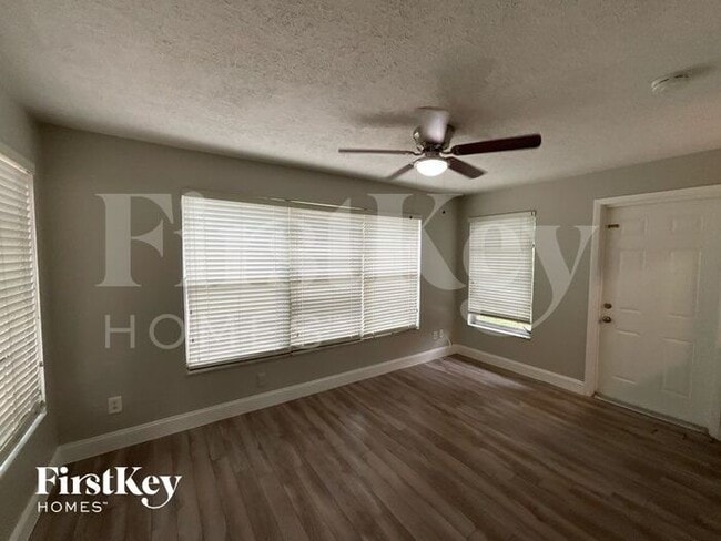 4762 West Dr in Ft. Myers, FL - Building Photo - Building Photo