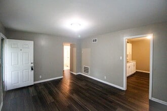 362 Calhoun St in Gary, IN - Building Photo - Building Photo