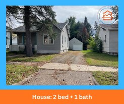 909 Forest St in Wausau, WI - Building Photo