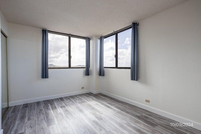 property at 351-351 Koauka Loop