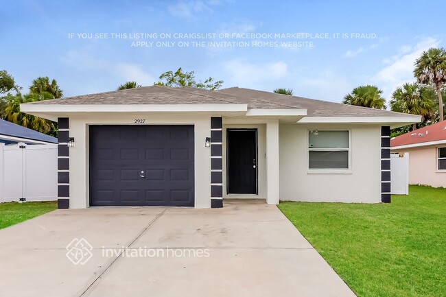 2927 31st Ave E in Bradenton, FL - Building Photo - Building Photo