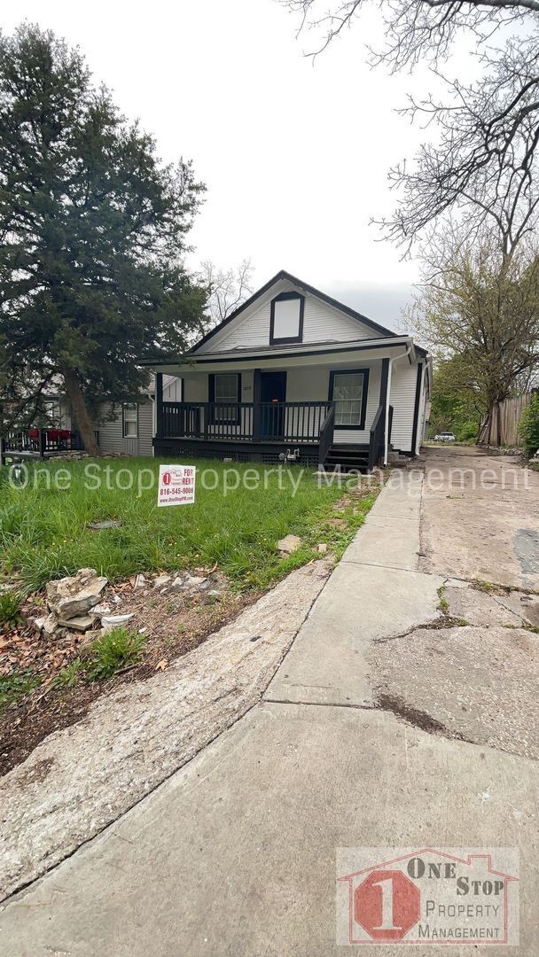 property at 1829 E 81 St