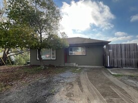 4058 Lambert Rd in El Sobrante, CA - Building Photo