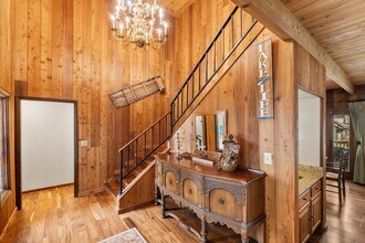 887 Talisman Ln in Lake Arrowhead, CA - Building Photo - Building Photo