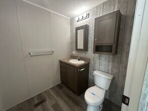 298 Wyoming in Belleville, MI - Building Photo - Building Photo
