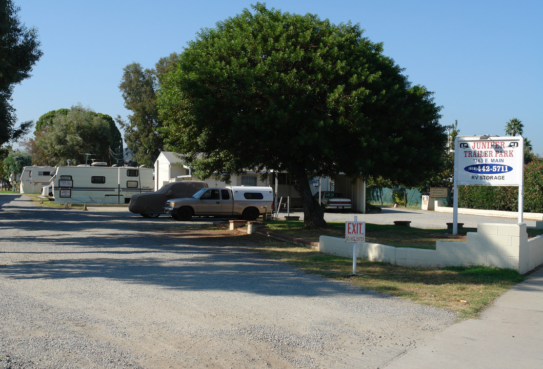 Juniper Trailer Court in El Cajon, CA - Building Photo