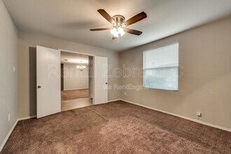 2909 Goldenrod Dr in Lancaster, TX - Building Photo - Building Photo