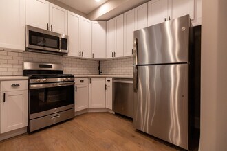 3643 W School St in Chicago, IL - Building Photo - Building Photo