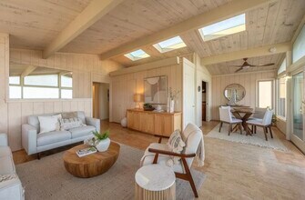 150 Tide Ave in Monterey, CA - Building Photo - Building Photo